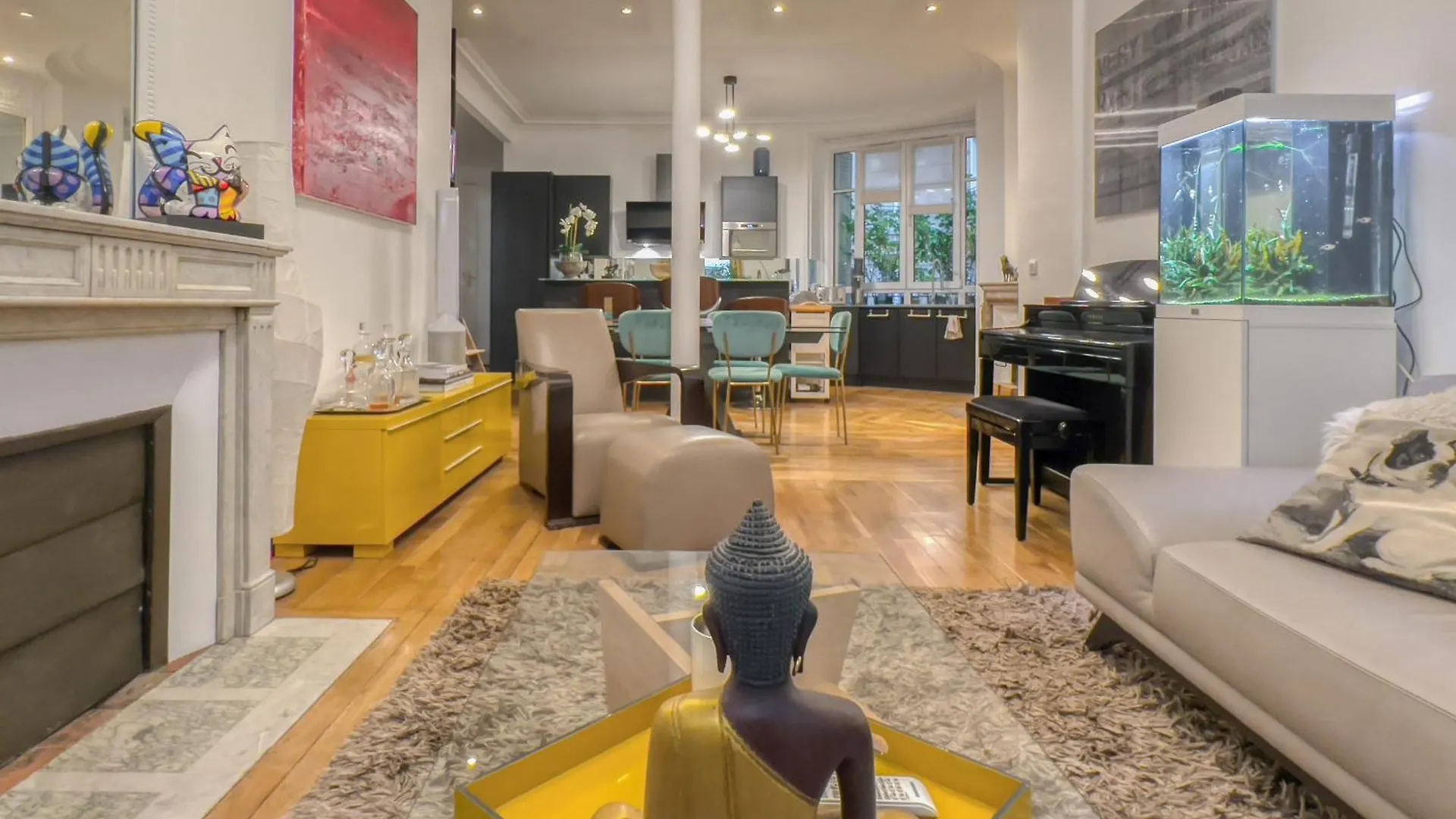 Luxury Place Near Champs Elysees Paris Apartment