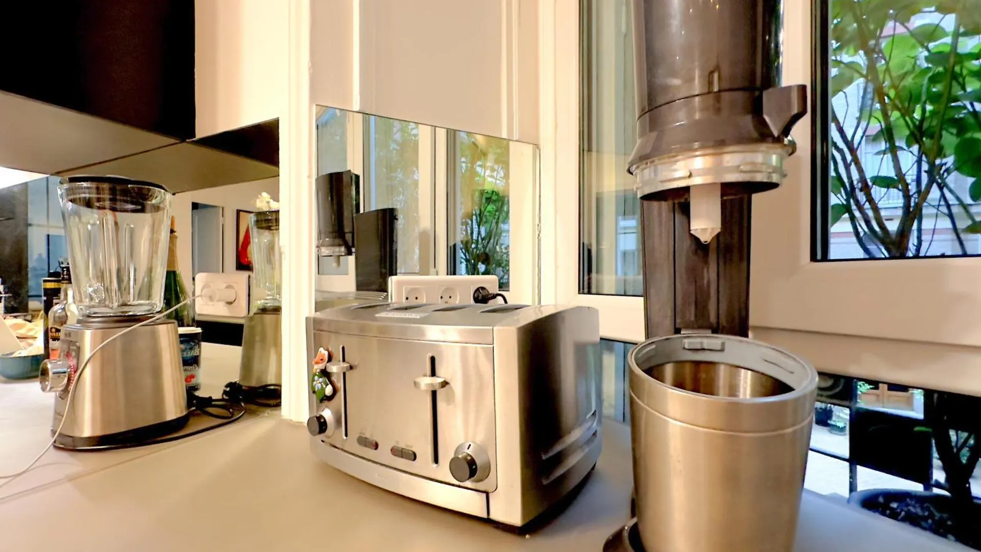 Luxury Place Near Champs Elysees Paris Apartment