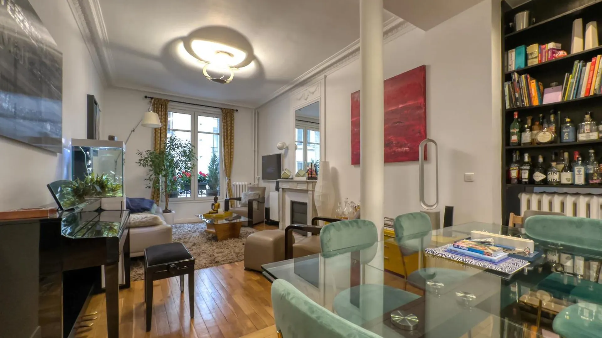 Luxury Place Near Champs Elysees Paris Fransa