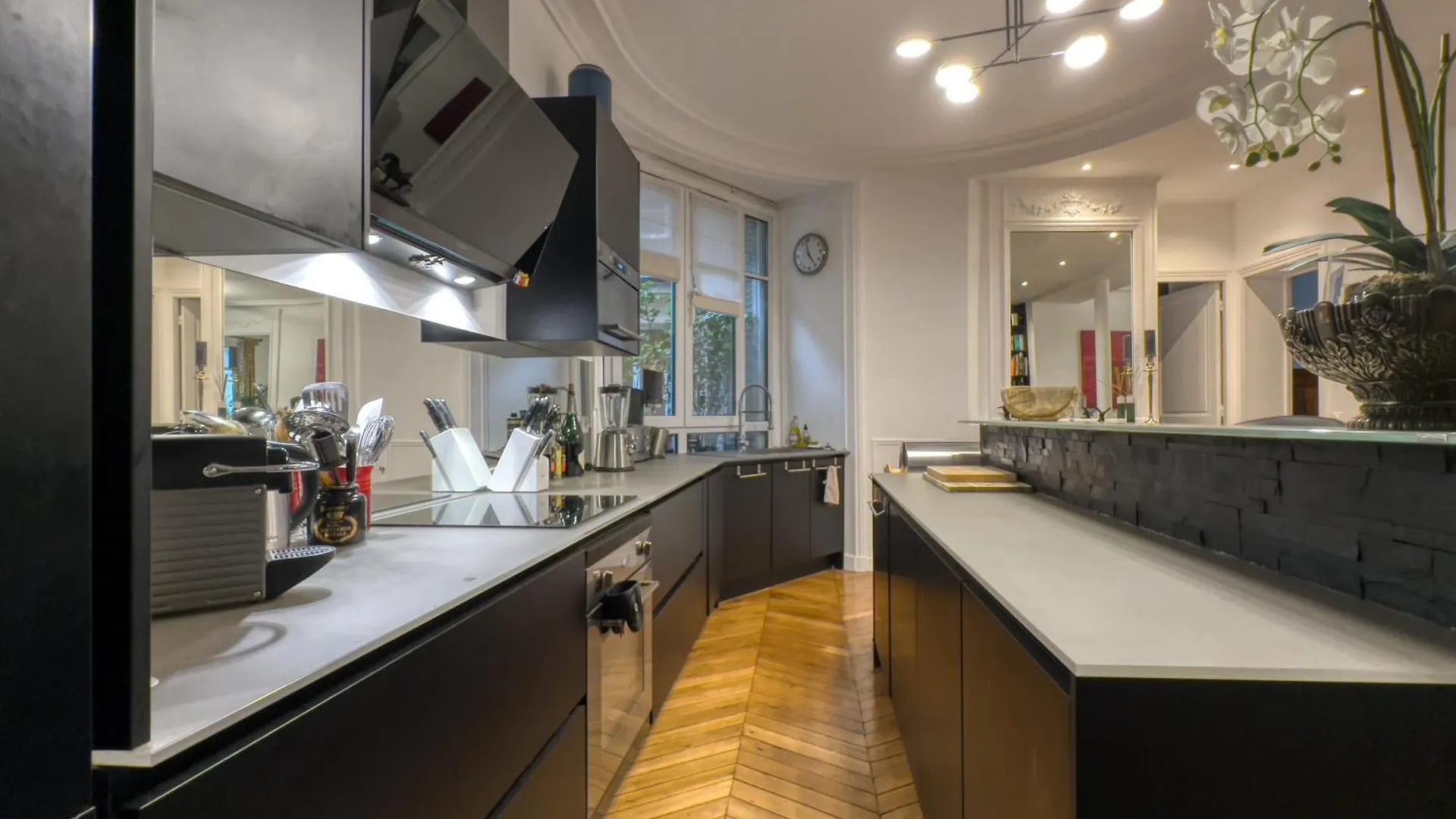 Luxury Place Near Champs Elysees Paris Daire
